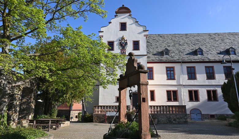 Schloss Ober-Mörlen